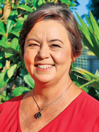 Official photo of Madeleine King
