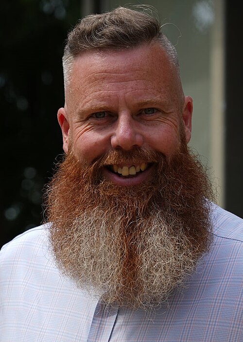 Official photo of Dan Repacholi