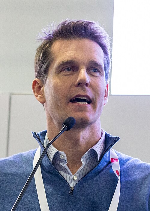 Official photo of Andrew Charlton